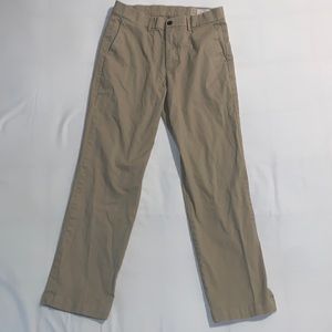 Men’s GAP relaxed khaki pants